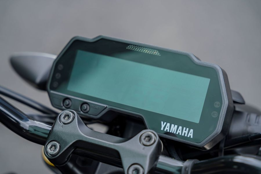 Đồng hồ xe Yamaha MT-15