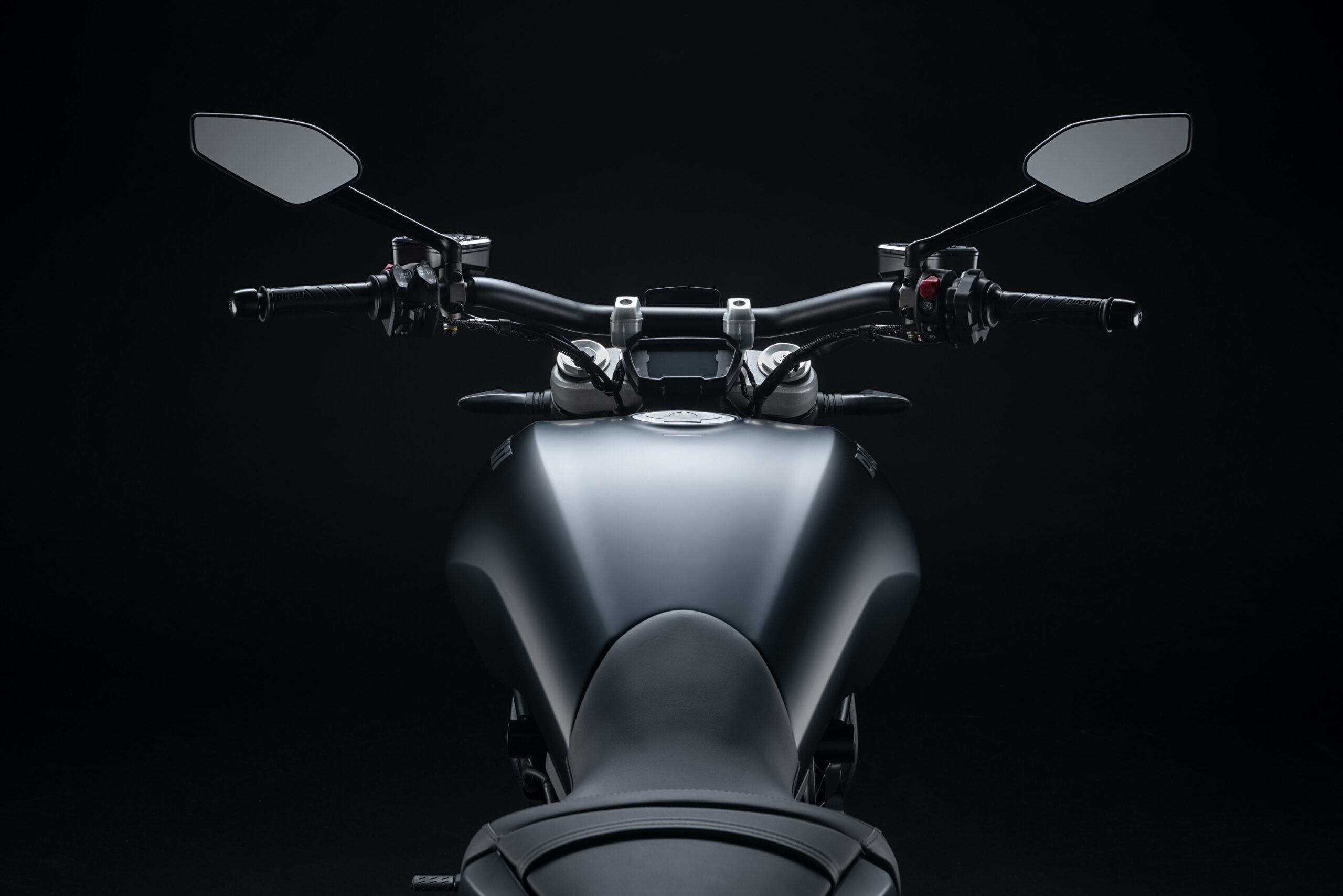Ducati Xdiavel S Xemay24h 7